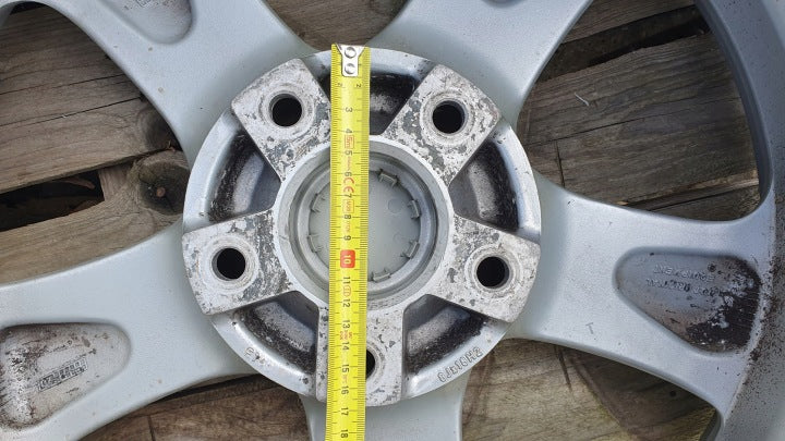 4x Alufelge 18 Zoll 8.0" 5x130 Porsche Rim Wheel FEL2291124169ws