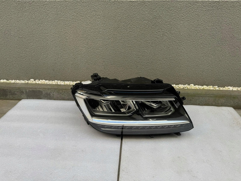 Frontscheinwerfer VW Tiguan 5NB941773B Full LED Ein Stück (Rechts oder Links) SCH4536475608as
