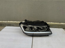 Laden Sie das Bild in den Galerie-Viewer, Frontscheinwerfer VW Tiguan 5NB941773B Full LED Ein Stück (Rechts oder Links) SCH4536475608as