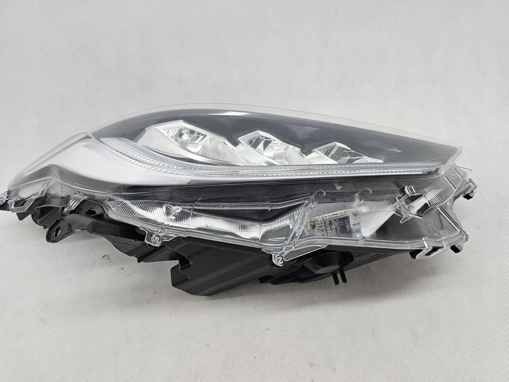 Frontscheinwerfer Toyota 4 Yaris SPP8569 Rechts Scheinwerfer Headlight