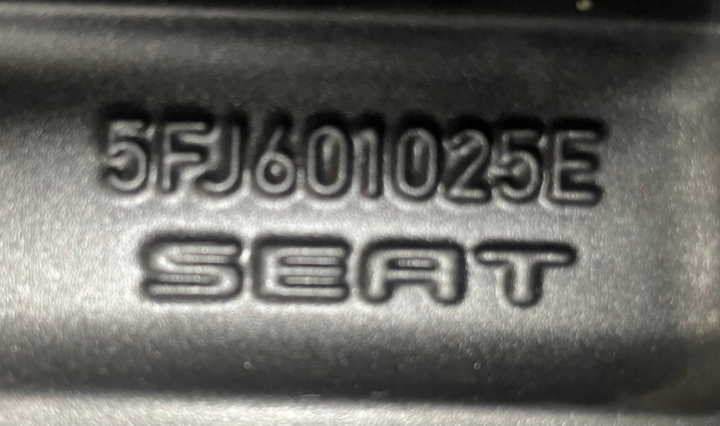 1x Alufelge 20 Zoll 8.5" 5x112 38ET Glanz Graphit 5FJ601025E Seat Tarraco FEL8410899681kg