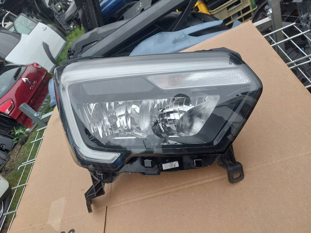 Frontscheinwerfer Renault Master 260105567R 0021113104366900804 LED Rechts SCH2340409135bh