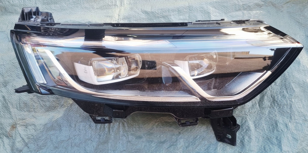 Frontscheinwerfer Renault Koleos II 260600731R 9020291 Rechts Headlight SCH4310365680kq