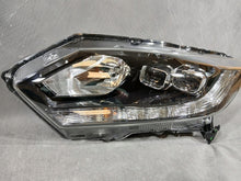 Laden Sie das Bild in den Galerie-Viewer, Frontscheinwerfer Honda Hrv Hr-V 100-18205 LED FALSE Scheinwerfer Headlight SCH3082699686mr