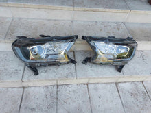 Load image into Gallery viewer, Frontscheinwerfer Ford Ranger JB3B-13E015 LED Ein Satz Scheinwerfer Headlight