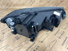 Laden Sie das Bild in den Galerie-Viewer, Frontscheinwerfer VW Touran 5TB941081D LED Links Scheinwerfer Headlight SCH4422893669zf