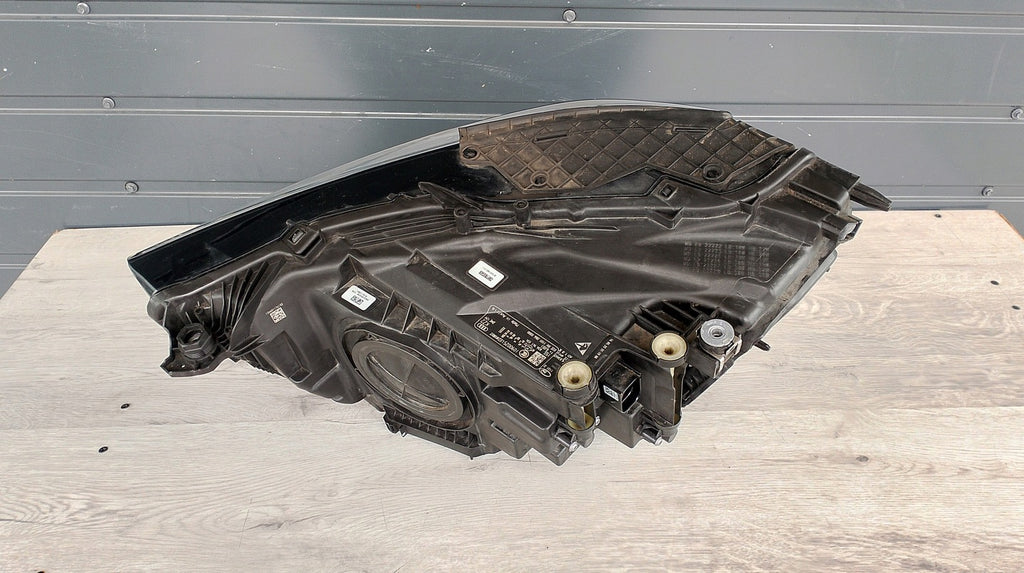 Frontscheinwerfer Audi Q3 83A941034 LED Rechts Scheinwerfer Headlight SCH7953519478ht