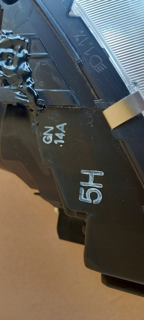 Frontscheinwerfer Mitsubishi Eclipse Cross LED Links Scheinwerfer Headlight