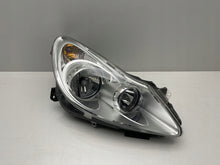 Laden Sie das Bild in den Galerie-Viewer, Frontscheinwerfer Opel Corsa D 13186382 Rechts Scheinwerfer Headlight SCH8900284242io