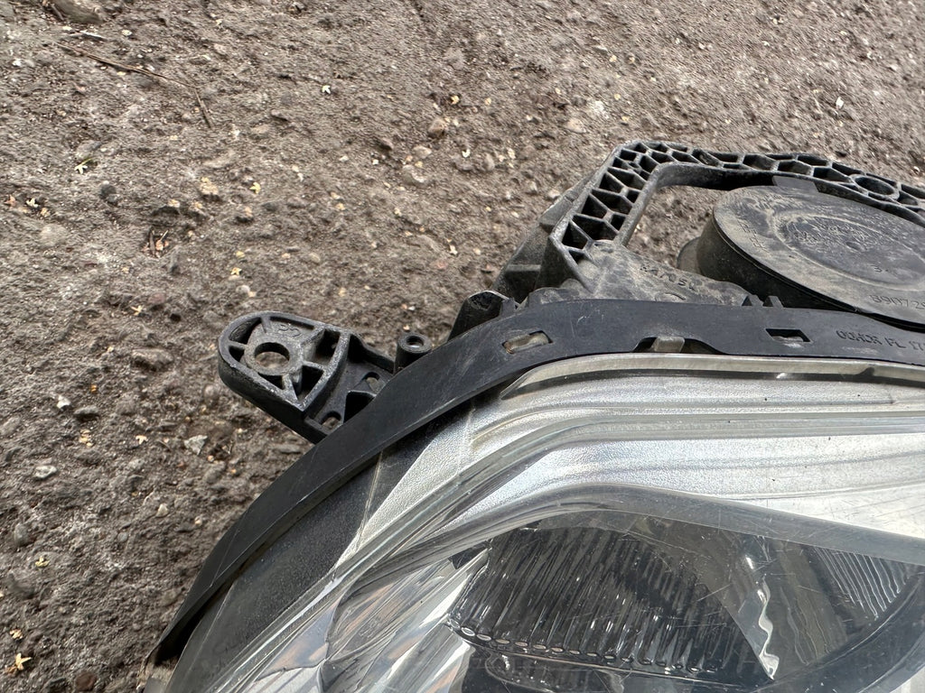 Frontscheinwerfer Citroën C5 III 9684845580 Links Scheinwerfer Headlight