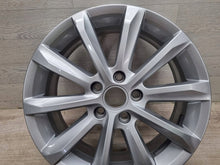Laden Sie das Bild in den Galerie-Viewer, 1x Alufelge 17 Zoll 3G0601025C VW Passat B8 Rim Wheel FEL1730662925fg