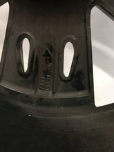 Load image into Gallery viewer, 1x Alufelge 18 Zoll 9811635077 Peugeot 5008 I Rim Wheel FEL3059951522fv
