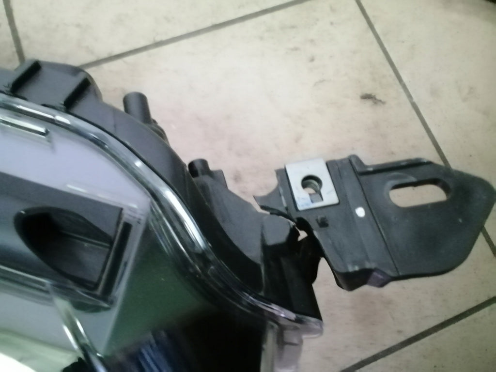 Frontscheinwerfer Toyota 81110F4170 LED Rechts Scheinwerfer Headlight