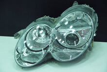 Laden Sie das Bild in den Galerie-Viewer, Frontscheinwerfer Mercedes-Benz Sl R230 A2308207561 Xenon Links Headlight