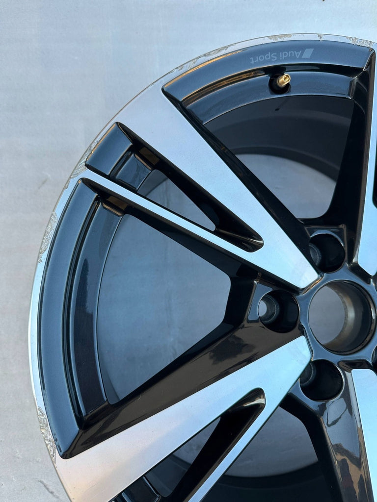 1x Alufelge 18 Zoll 8.0" 5x112 8Y0601025N Audi A3 Rim Wheel FEL6480956444cd