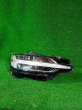 Laden Sie das Bild in den Galerie-Viewer, Frontscheinwerfer Volvo V60 S60 III CSC25964 Rechts Scheinwerfer Headlight SCH4487278781tz
