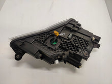 Load image into Gallery viewer, Frontscheinwerfer Skoda Superb III 3V1941015B Xenon Rechts oder Links