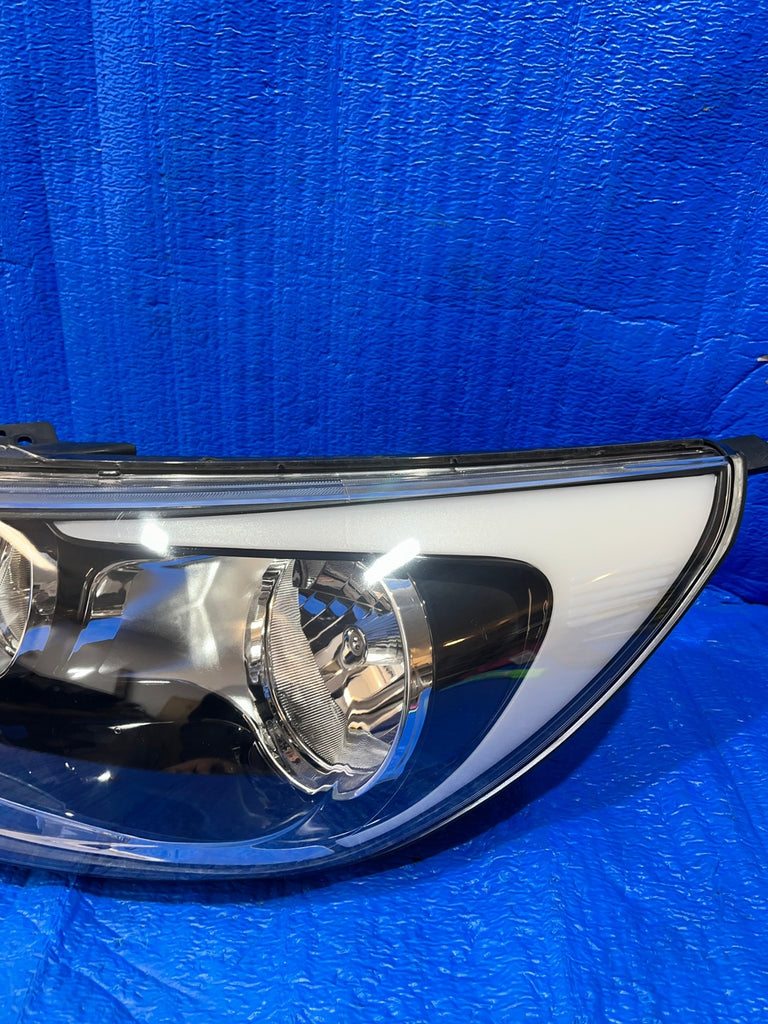 Frontscheinwerfer Kia Rio III 92101-1WXXX Links Scheinwerfer Headlight