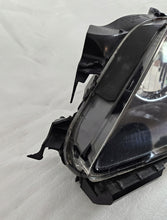 Laden Sie das Bild in den Galerie-Viewer, Frontscheinwerfer Mazda Cx-7 EH10-51040 100-41028 Xenon Links Headlight