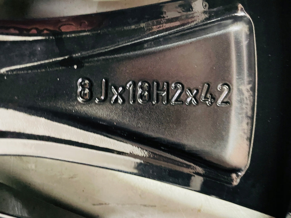 1x Alufelge 18 Zoll 8.0" 5x108 42ET 32243391 Volvo V60 Rim Wheel