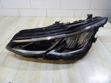 Laden Sie das Bild in den Galerie-Viewer, Frontscheinwerfer VW Golf VIII I 5H1941005B Links Scheinwerfer Headlight SCH3224031520qs