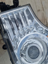Laden Sie das Bild in den Galerie-Viewer, Frontscheinwerfer Mercedes-Benz A9068200639 Links Scheinwerfer Headlight SCH8791575847hf