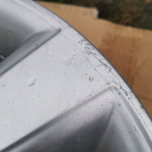 Laden Sie das Bild in den Galerie-Viewer, 1x Alufelge 17 Zoll 6.5" 5x114.3 40ET Glanz Silber Nissan X-Trail I Qashqai FEL4610548508sd