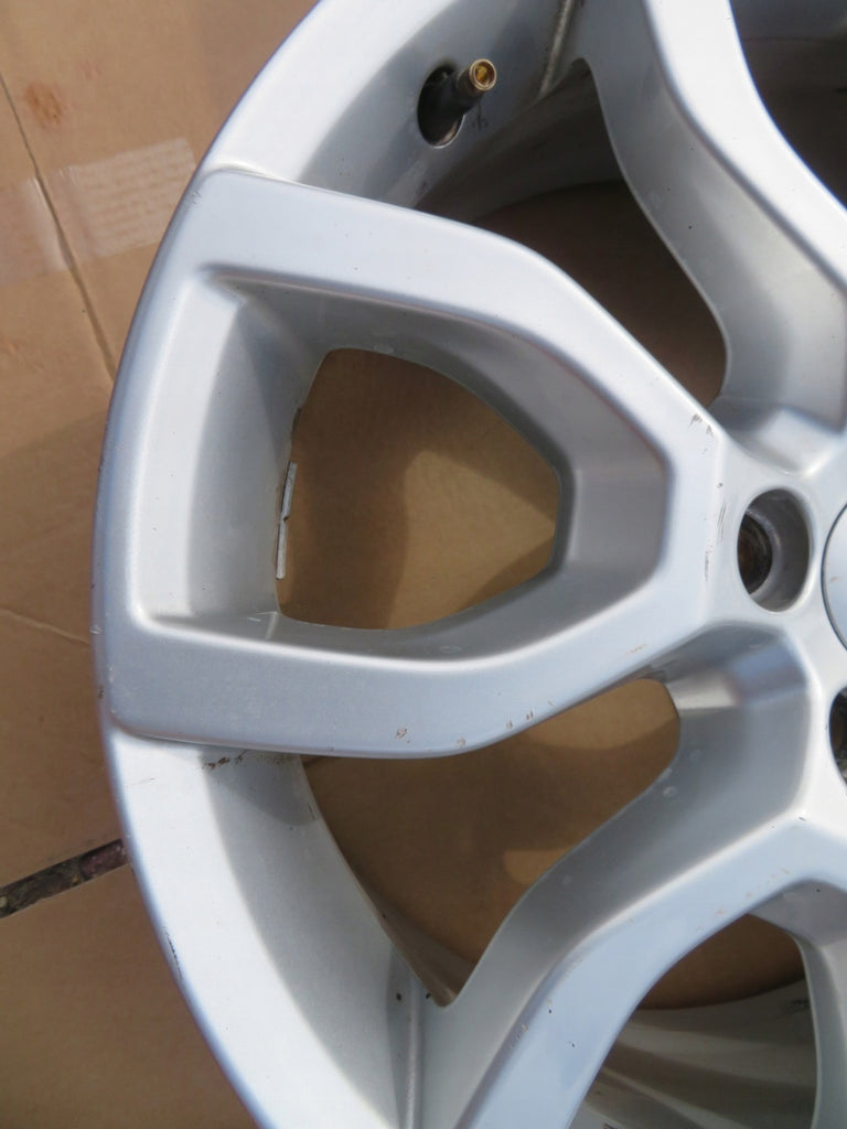 1x Alufelge 17 Zoll 7.0" 5x108 50ET Glanz Silber 31423874 Volvo V40 Cross FEL1416273285bo