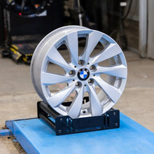 Load image into Gallery viewer, 4x Alufelge 17 Zoll 7.5" 5x120 43ET 6796206 BMW E88 E46 F21 E81 E82 E87 FEL8474737012va