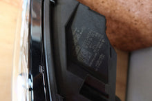 Laden Sie das Bild in den Galerie-Viewer, Frontscheinwerfer Audi A4 8W6941033D LED Links Scheinwerfer Headlight