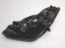 Laden Sie das Bild in den Galerie-Viewer, Frontscheinwerfer Toyota Yaris Rechts Scheinwerfer Headlight SCH8665373666gr