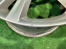 Laden Sie das Bild in den Galerie-Viewer, 1x Alufelge 18 Zoll 7.5" 5x120 45ET 6796212 BMW 2 Coupe F22 1 F21 F23 F20 FEL6369380738tf