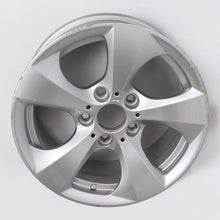 Load image into Gallery viewer, 1x Alufelge 16 Zoll 7.0&quot; 5x120 31ET Glanz Silber 6795806 BMW 1 Rim Wheel