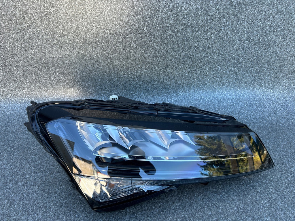 Frontscheinwerfer Skoda Superb III 3V1941016C LED Rechts Scheinwerfer Headlight