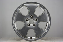 Load image into Gallery viewer, 1x Alufelge 17 Zoll 7.5&quot; 5x112 56ET Glanz Silber 8P0601025C Audi Rim Wheel