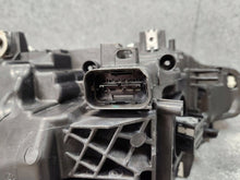 Laden Sie das Bild in den Galerie-Viewer, Frontscheinwerfer BMW 3 F30 F31 7471312-03 LED Rechts Scheinwerfer Headlight SCH1799696620ex