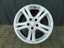 Laden Sie das Bild in den Galerie-Viewer, 1x Alufelge 17 Zoll 8.0&quot; 5x112 38ET A2114013602 Mercedes-Benz W211 Rim Wheel