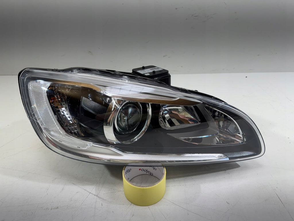 Frontscheinwerfer Volvo V60 I 31698825 Xenon Rechts Scheinwerfer Headlight SCH7443457778jf
