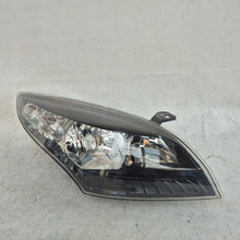Laden Sie das Bild in den Galerie-Viewer, Frontscheinwerfer Renault Megane III 260103187R Rechts Scheinwerfer Headlight SCH8598833612uo