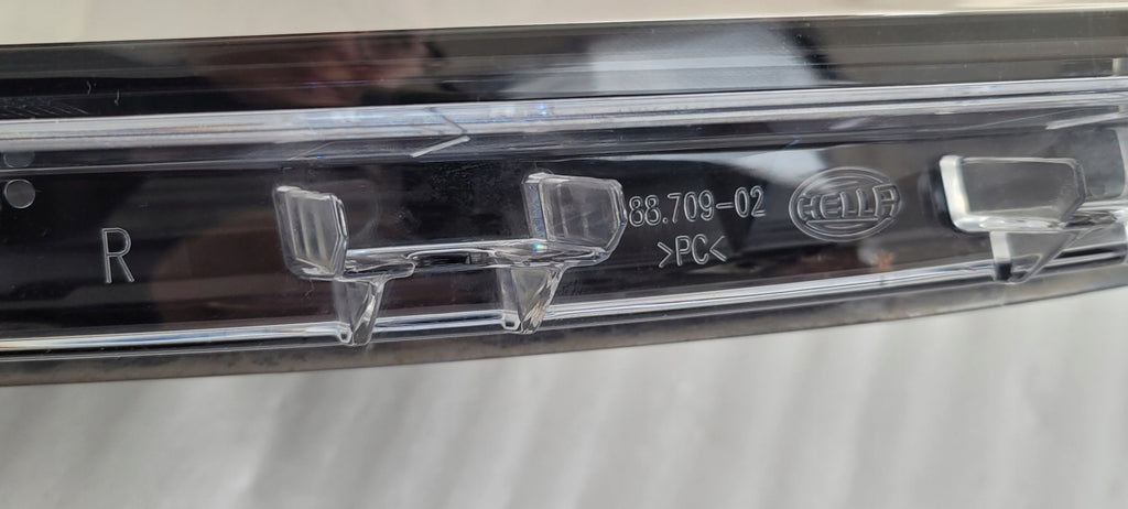 Frontscheinwerfer Renault Trafic III 260108047R Rechts Scheinwerfer Headlight SCH8043947219io