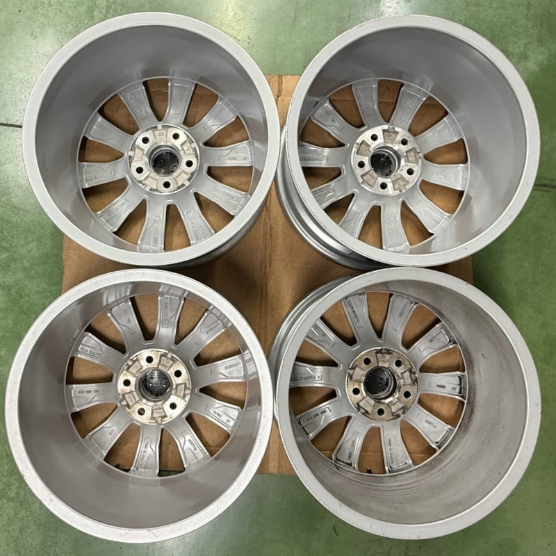 4x Alufelge 17 Zoll 7.0" 5x112 34ET Glanz Silber 80A601025 Audi Rim Wheel FEL7779911598qi