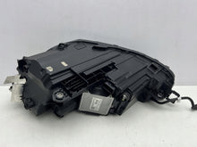 Laden Sie das Bild in den Galerie-Viewer, Frontscheinwerfer VW Passat 3J1941036 LED Rechts Scheinwerfer Headlight SCH2019315249qu