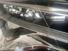 Laden Sie das Bild in den Galerie-Viewer, Frontscheinwerfer Seat Ateca 576941008G LED Rechts Scheinwerfer Headlight