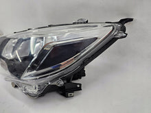 Laden Sie das Bild in den Galerie-Viewer, Frontscheinwerfer Mitsubishi Space Star SPP18046 Links Scheinwerfer Headlight SCH3693778996vo