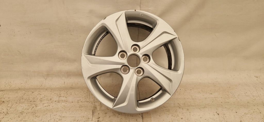 1x Alufelge 15 Zoll 6.0" 5x100 45ET Glanz Silber PW457-0D002 Toyota Yaris