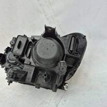Laden Sie das Bild in den Galerie-Viewer, Frontscheinwerfer VW Touran 5TB94106A Rechts Scheinwerfer Headlight SCH2144236346tx