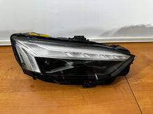 Laden Sie das Bild in den Galerie-Viewer, Frontscheinwerfer Audi A5 8W6941086 Ein Stück (Rechts oder Links) Headlight SCH3955525482dg