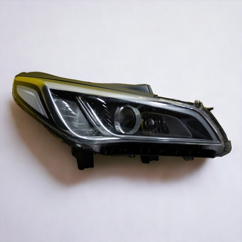 Frontscheinwerfer Hyundai Sonata 92102-C11XX Xenon Rechts Scheinwerfer Headlight