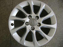 Laden Sie das Bild in den Galerie-Viewer, 1x Alufelge 16 Zoll 6.5&quot; 8V0601025BM Audi A3 Rim Wheel