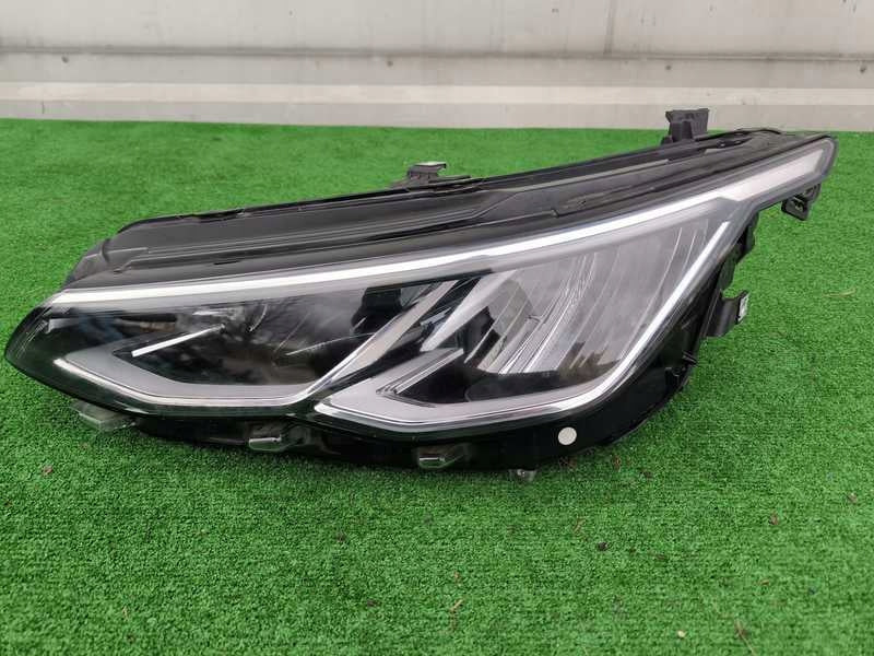 Frontscheinwerfer VW Golf VIII 5H1941005B LED Ein Stück (Rechts oder Links) SCH8154645184sm